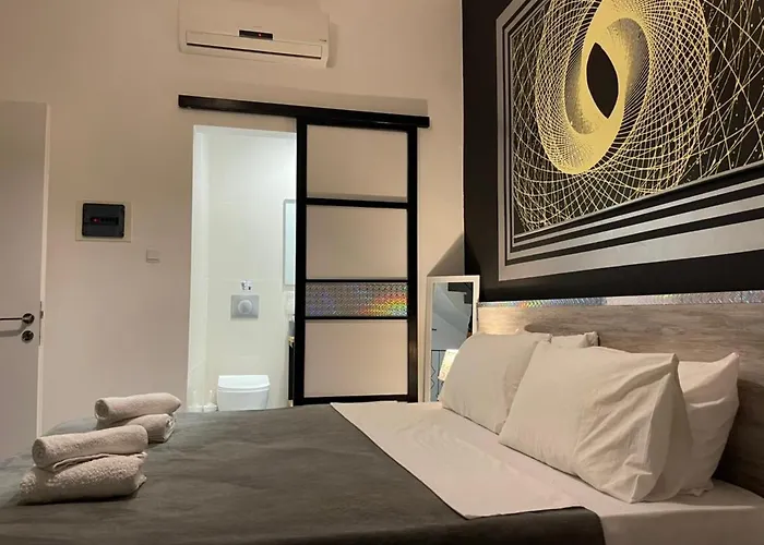 Jz Picasso Guest house 3*